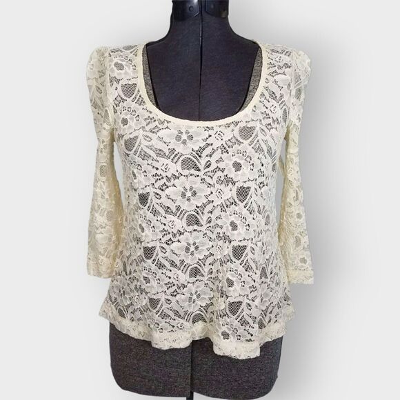 Anthropologie Kimchi Blue Lace Swing Top Ivory Festivals Boho Hippie Size XS - Picture 7 of 7